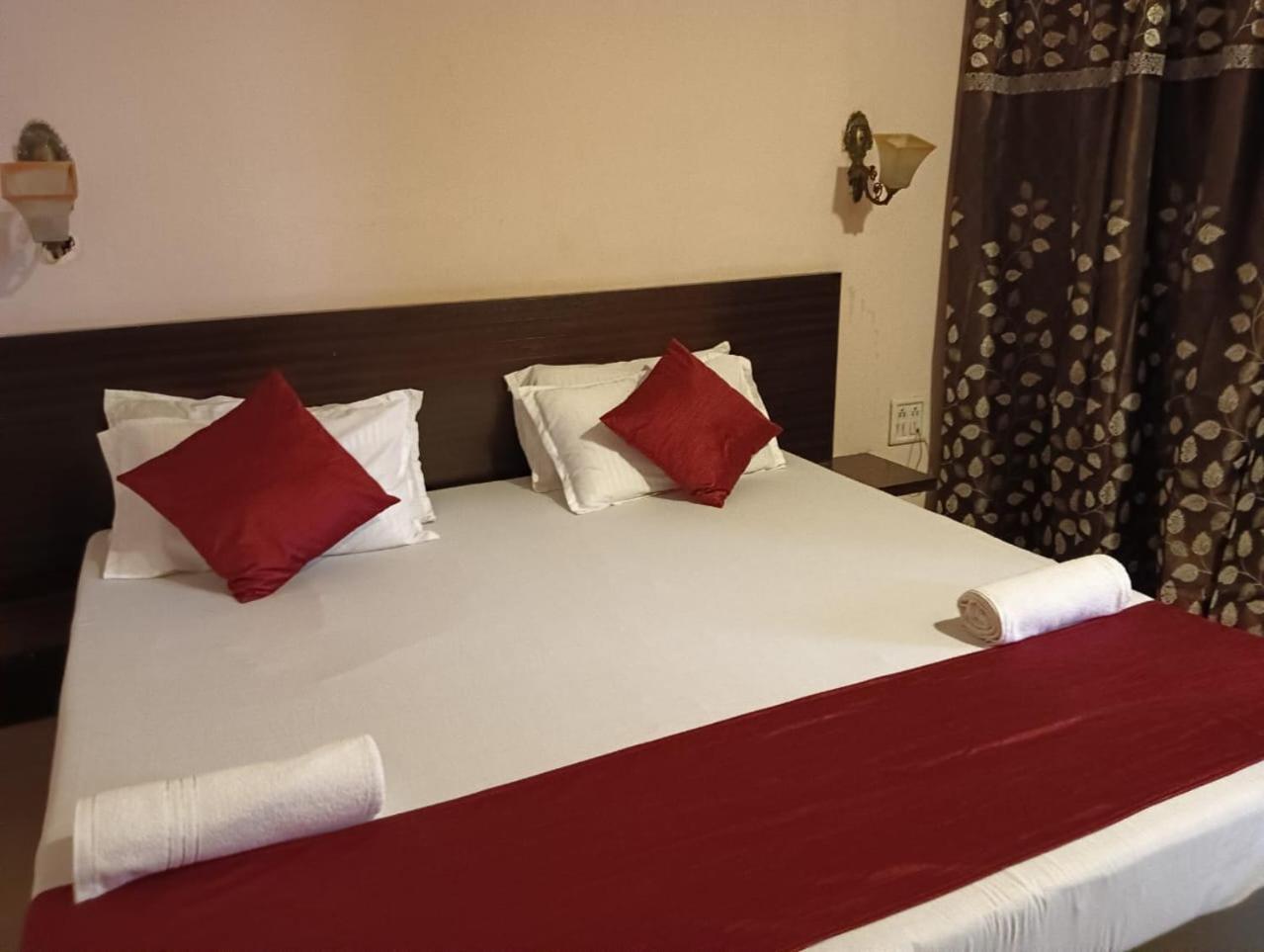 Shree Krishna Hotel Inn 바라나시 외부 사진