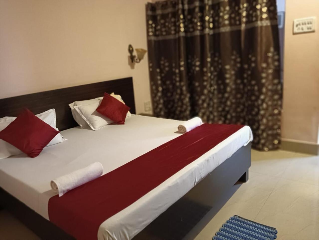 Shree Krishna Hotel Inn 바라나시 외부 사진